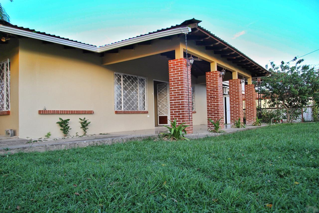 Hostal My Green House Liberia Ngoại thất bức ảnh