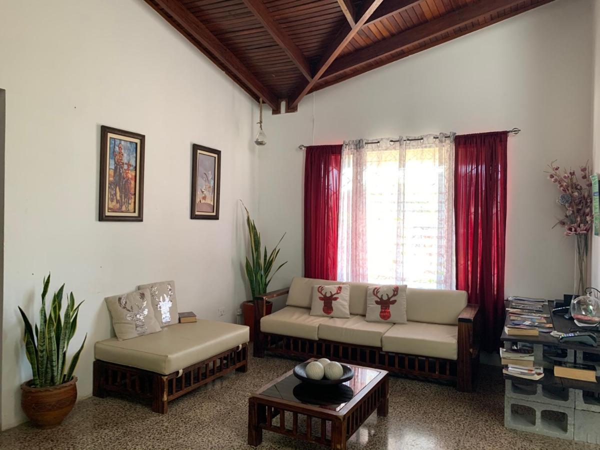 Hostal My Green House Liberia Ngoại thất bức ảnh